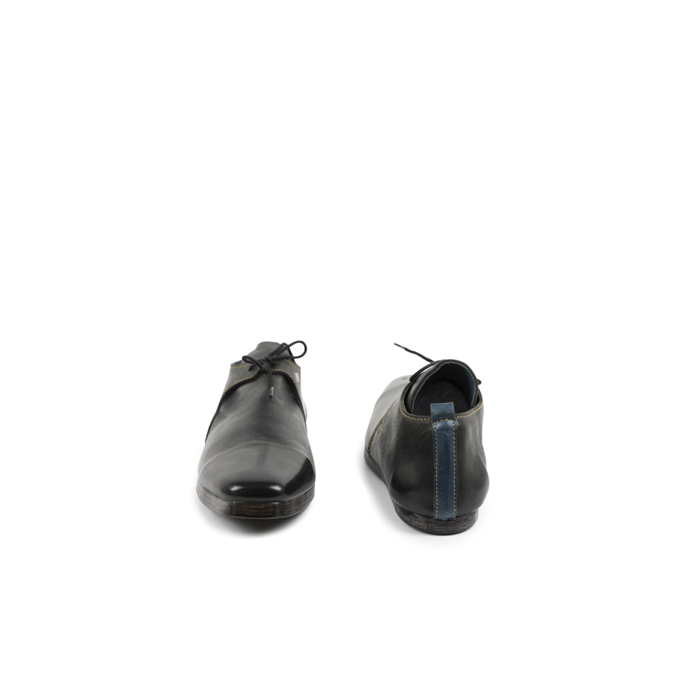 Painted Dress Shoes - Vintage - Glossy leather - Black color